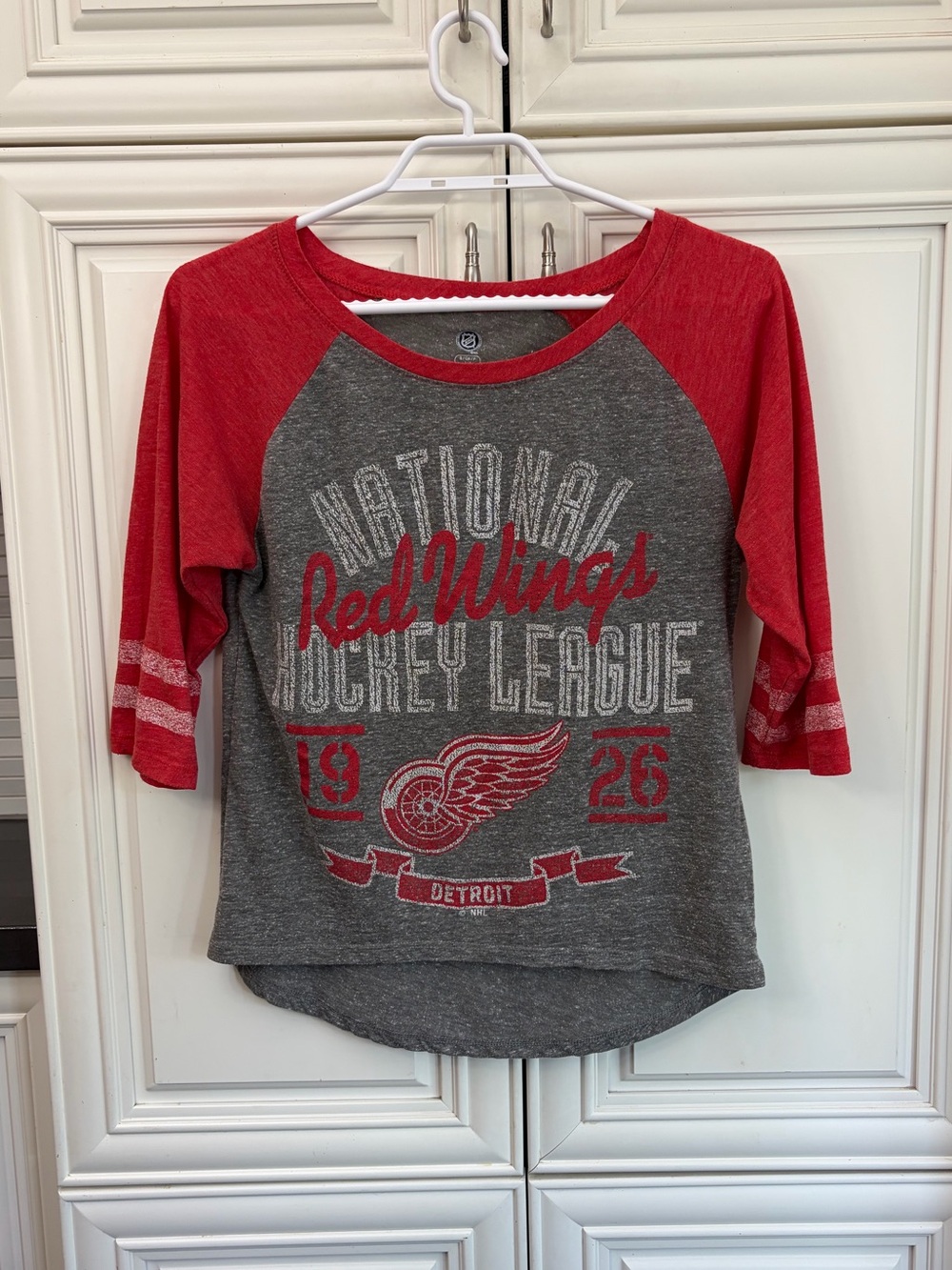 Official NHL Detroit Red Wings women’s shirt